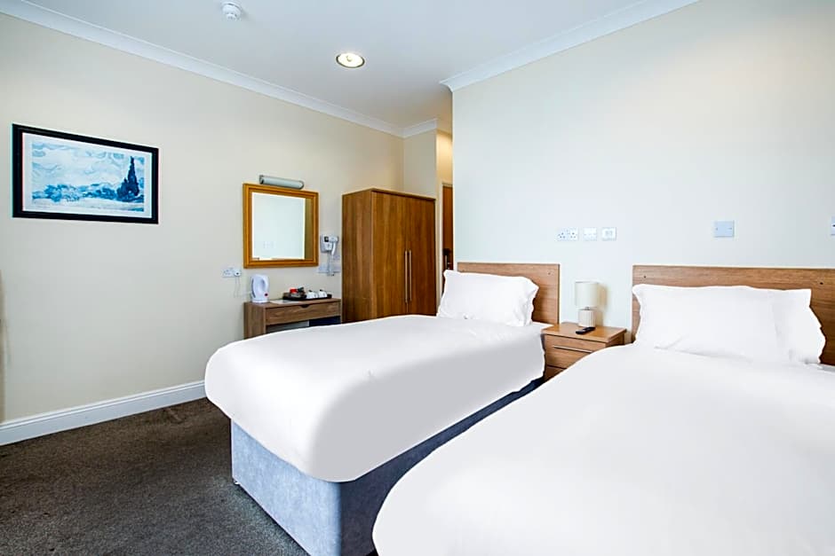 Russel Court Hotel Bournemouth Central