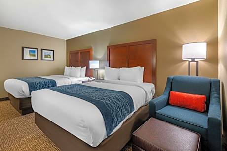 2 Queen Beds, Nonsmoking, Accessible