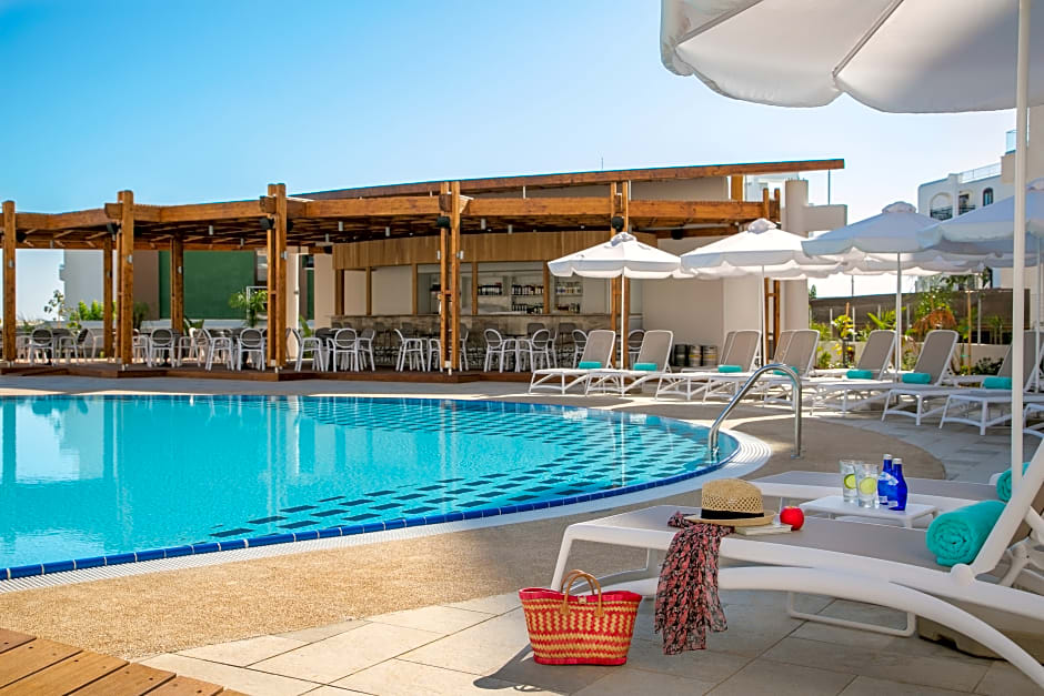 Vangelis Hotel & Suites