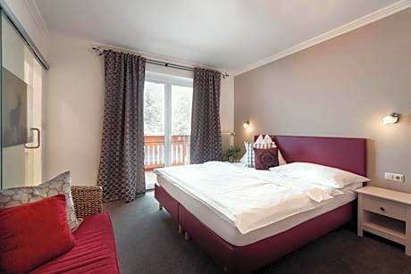 Triple Room with Balcony