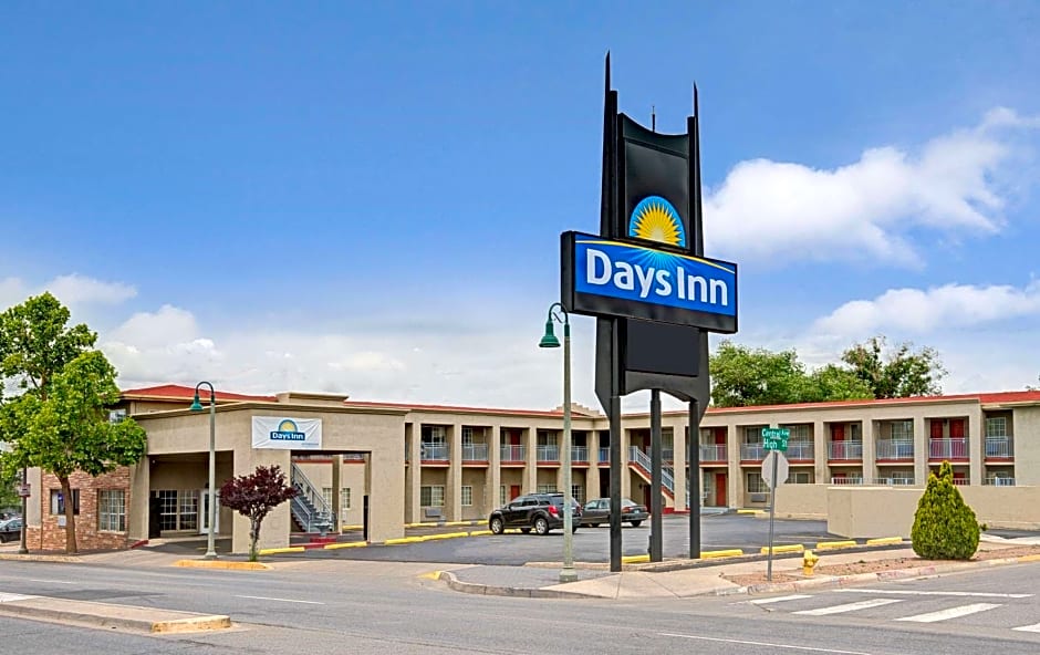 Days Inn by Wyndham Albuquerque Downtown