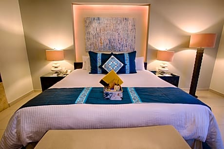 2 Bedroom Penthouse Private Pool 2 kids free SGL