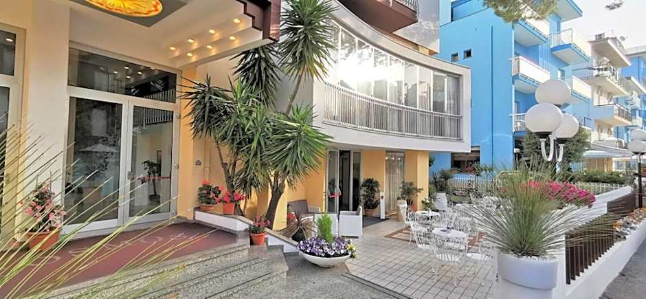 Hotel Cosmos