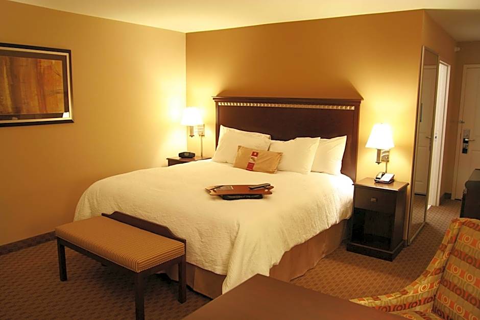 Hampton Inn By Hilton Topeka