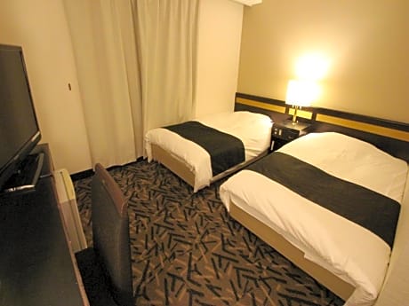 Twin Room - Smoking