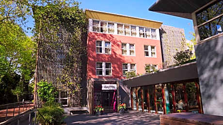 Stayokay Hostel Amsterdam Vondelpark