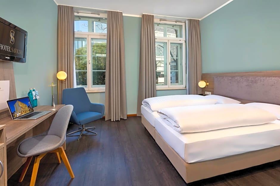 Photo 1 of 4 of Superior Plus Twin Room