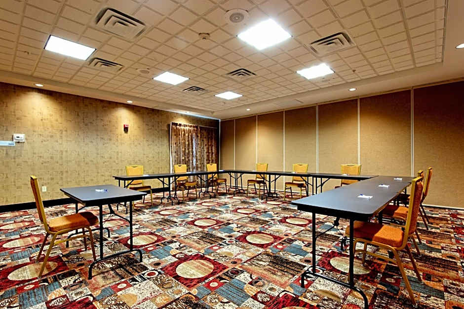 Holiday Inn Express Hotel and Suites - Odessa By IHG
