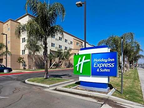 Holiday Inn Express Hotel & Suites Bakersfield Central By IHG
