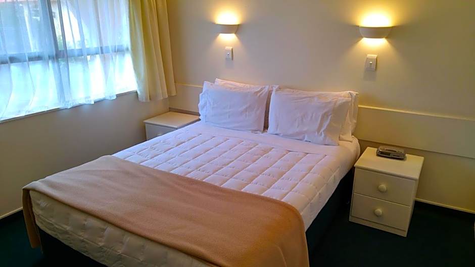 Hobson's Choice Motel