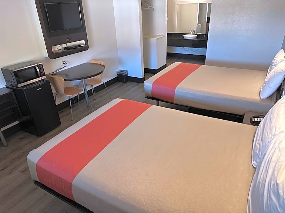 Motel 6-Globe, AZ