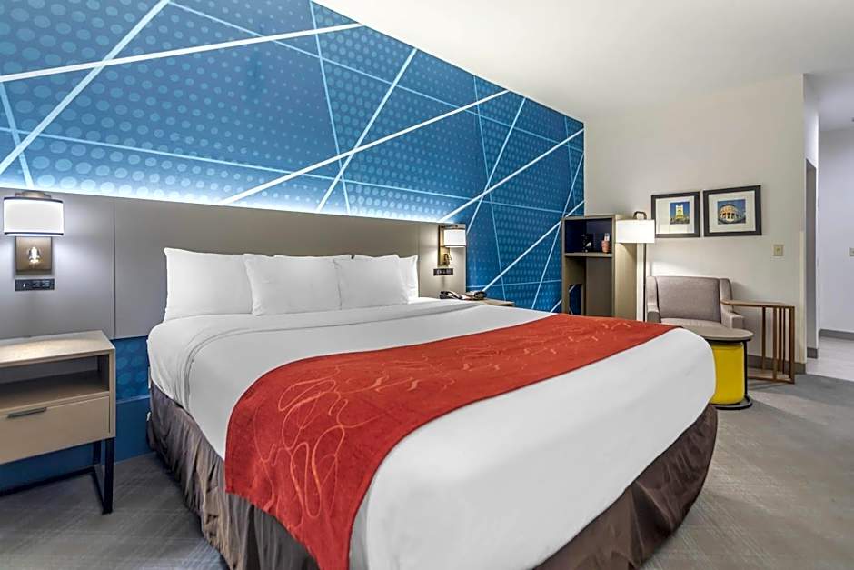Comfort Suites Downtown Sacramento