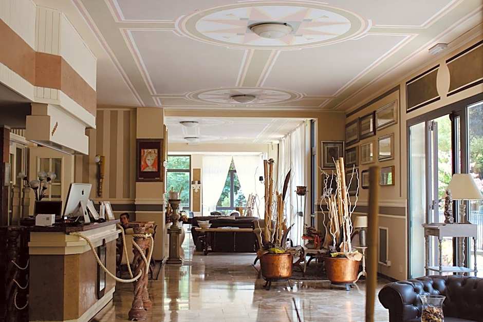 Art Hotel Pandos