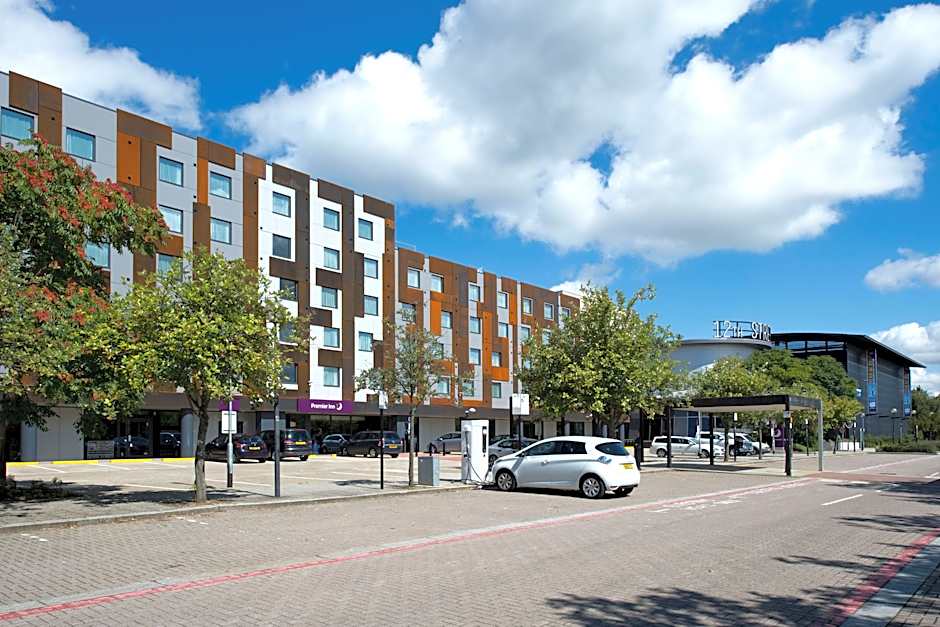 Premier Inn Milton Keynes Central Theatre District