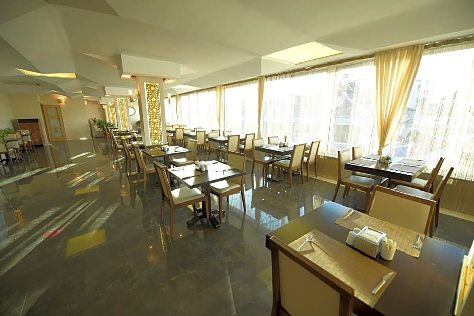 Nadir Business Hotel