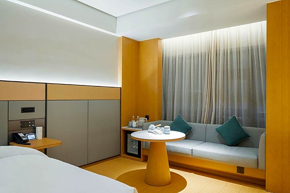 JI Hotel Anyang East Station Wenming Avenue