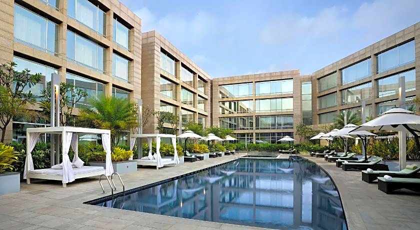 Hilton Bangalore Embassy Golflinks