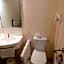 Kyriad Chantilly Hotel