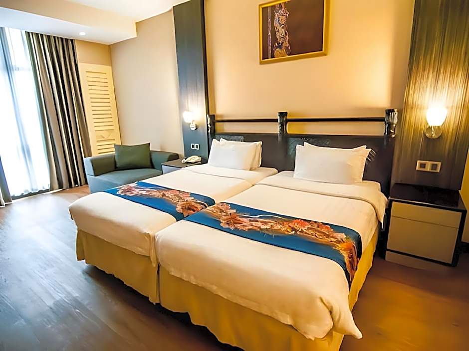 Kk Times Square Hotel