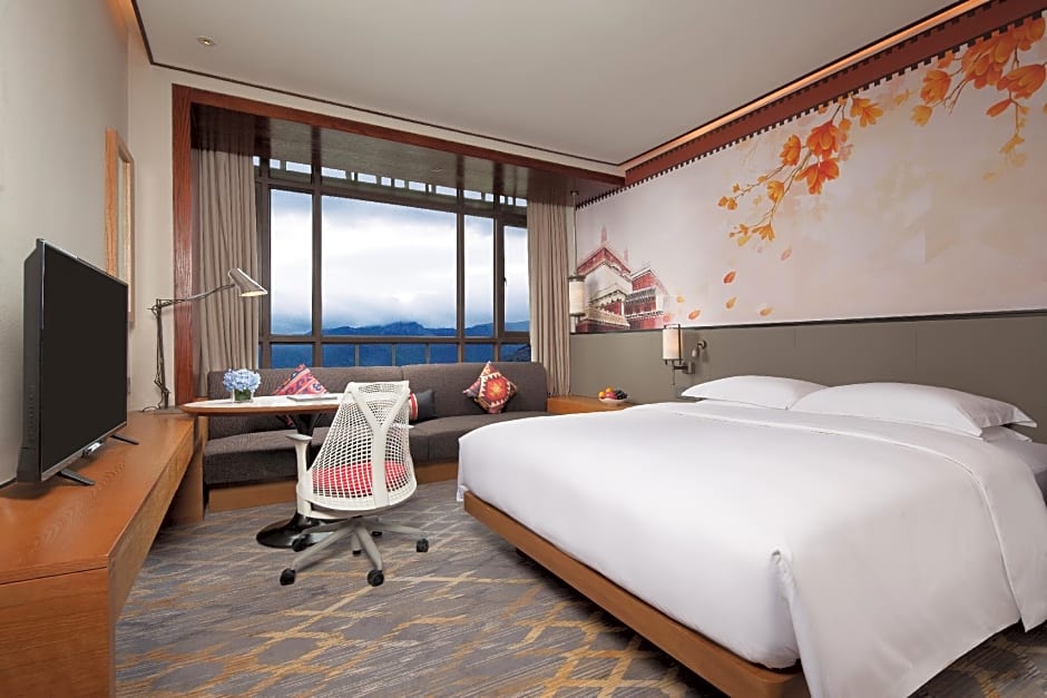 Hilton Garden Inn Shangri-La