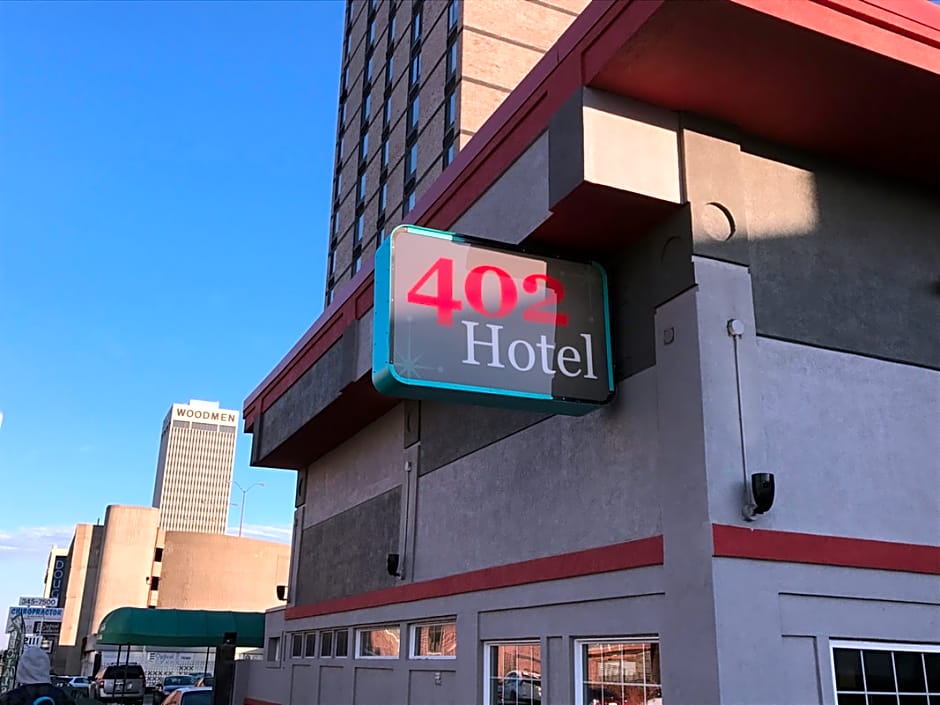 402 Hotel