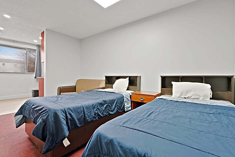 Niagara Lodge & Suites