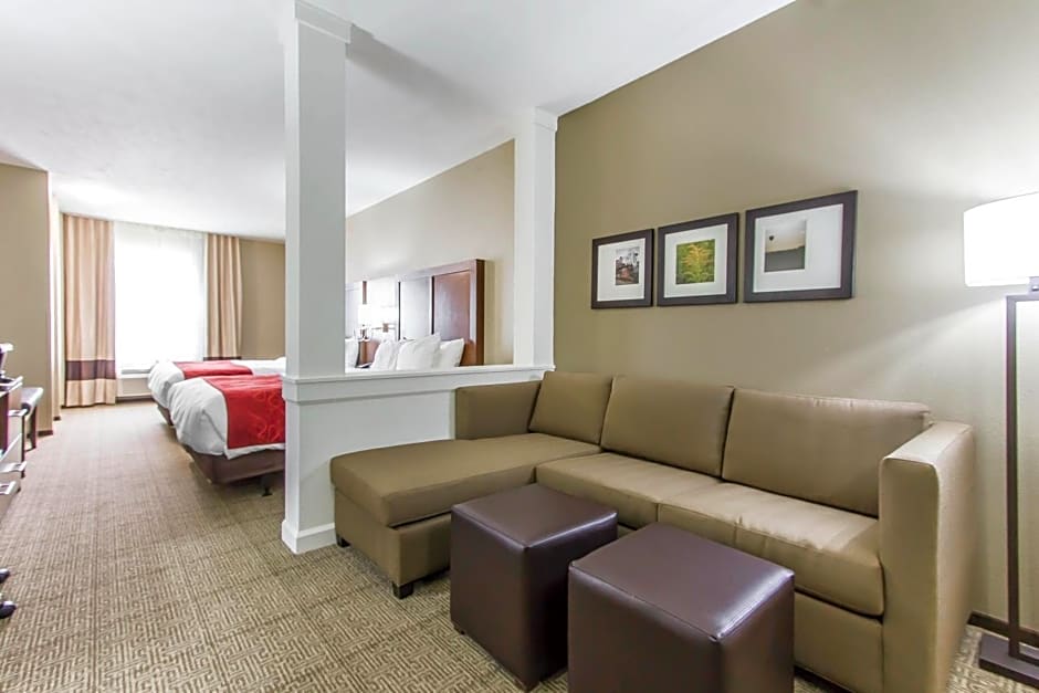 Comfort Suites West Omaha