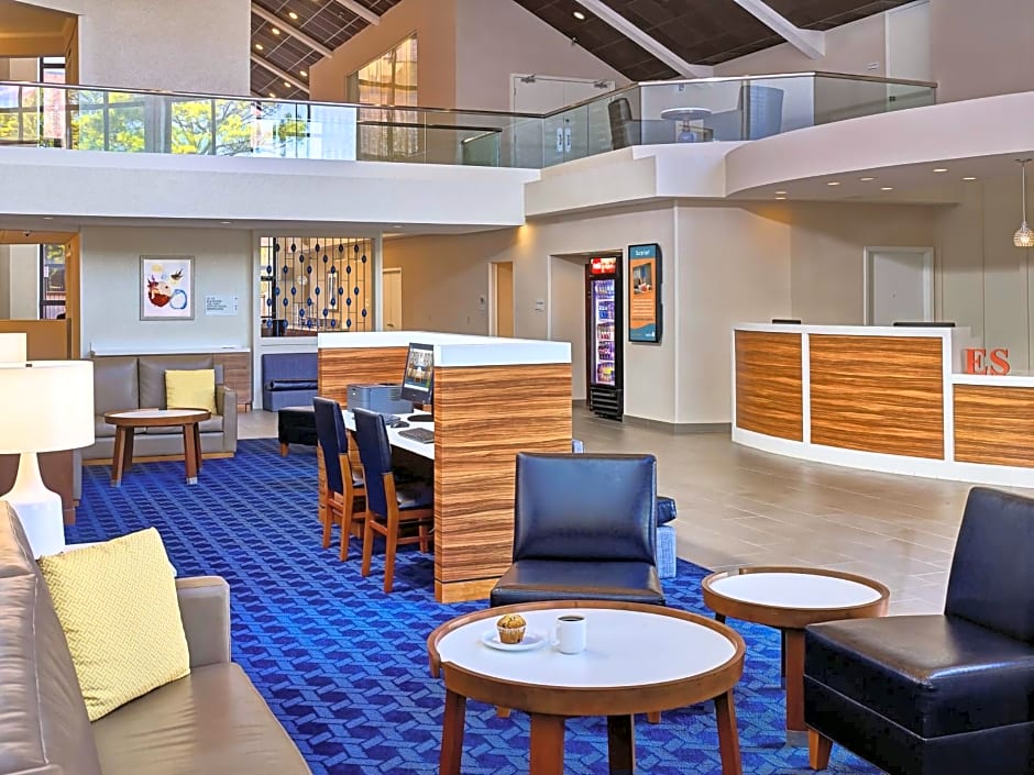 Sonesta ES Suites Memphis