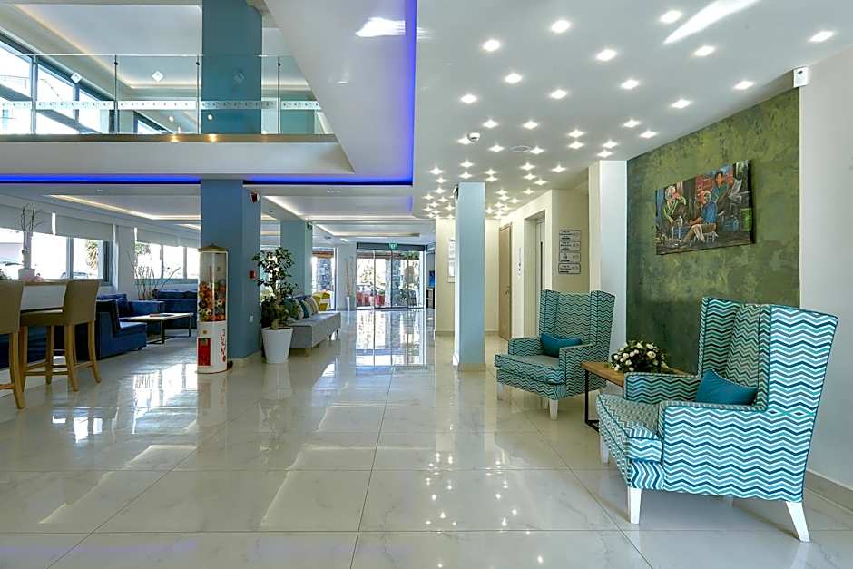 Pollis Hotel