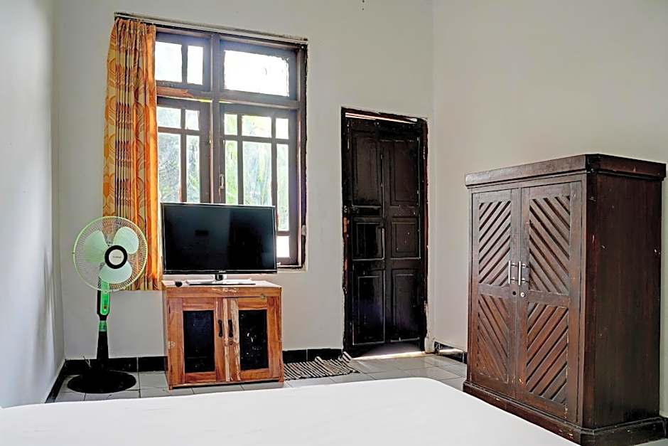 Hotel O Home Stay Syariah Aom Kusman