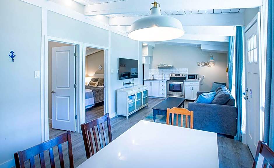 2BR Boutique Suite #8