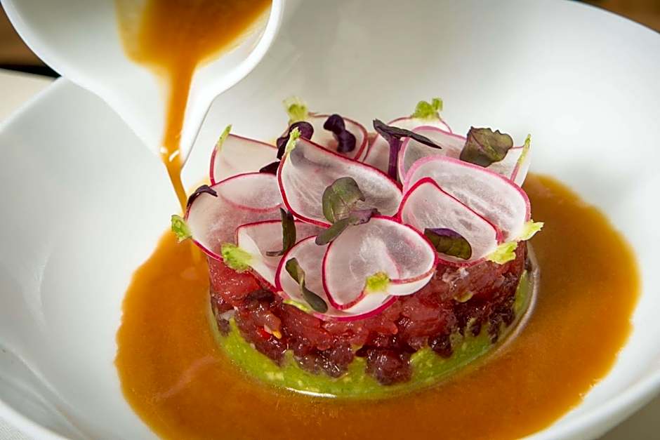 Waldorf Astoria By Hilton Beverly Hills