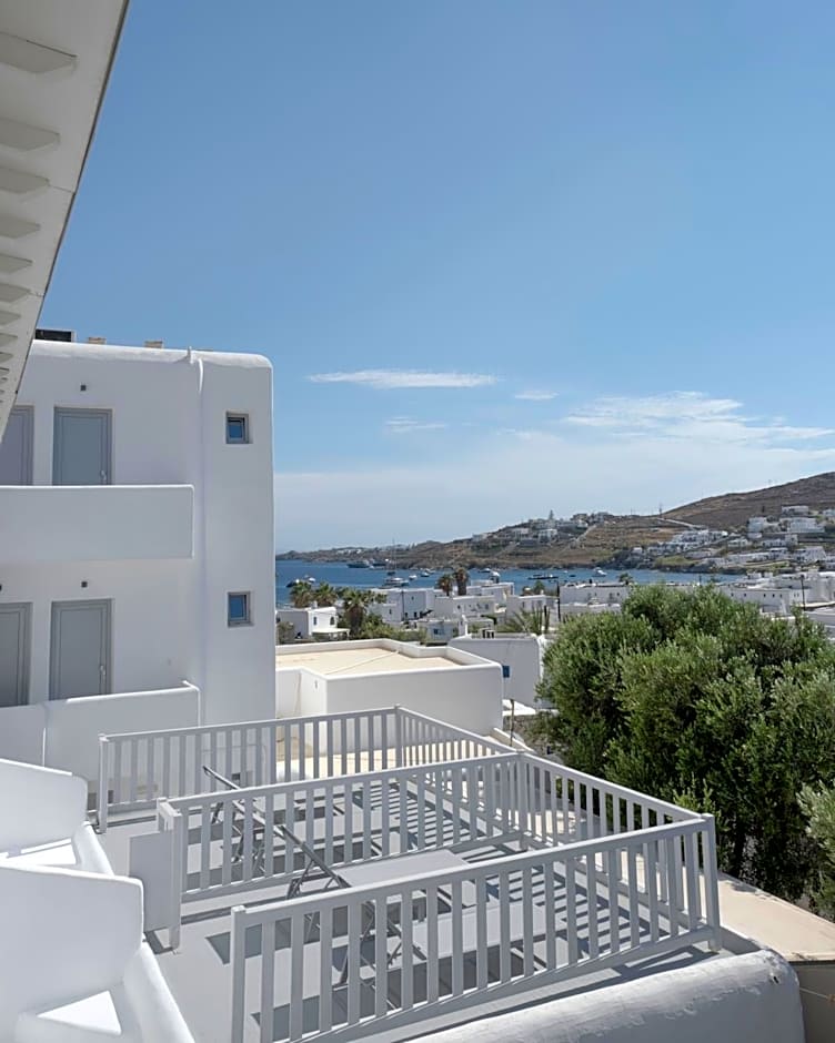 Mykonos Essence Adults Only
