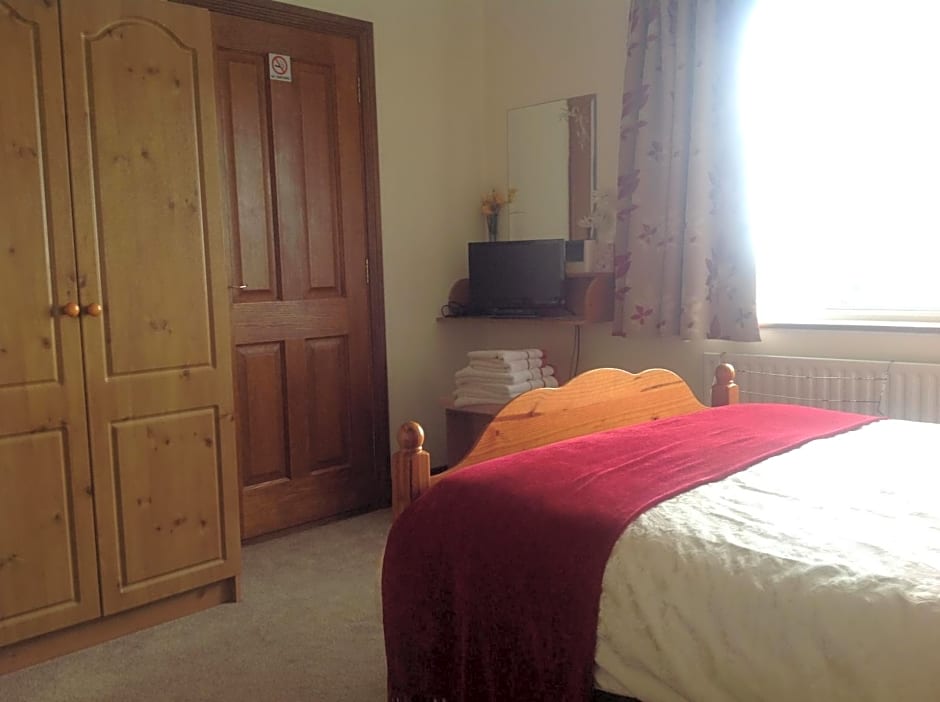 The Rock Equestrian Farm B&B