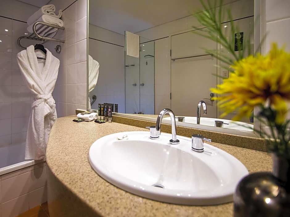 Novotel Canberra