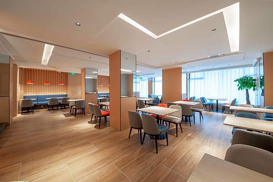 Holiday Inn Express Yangquan City Center By IHG