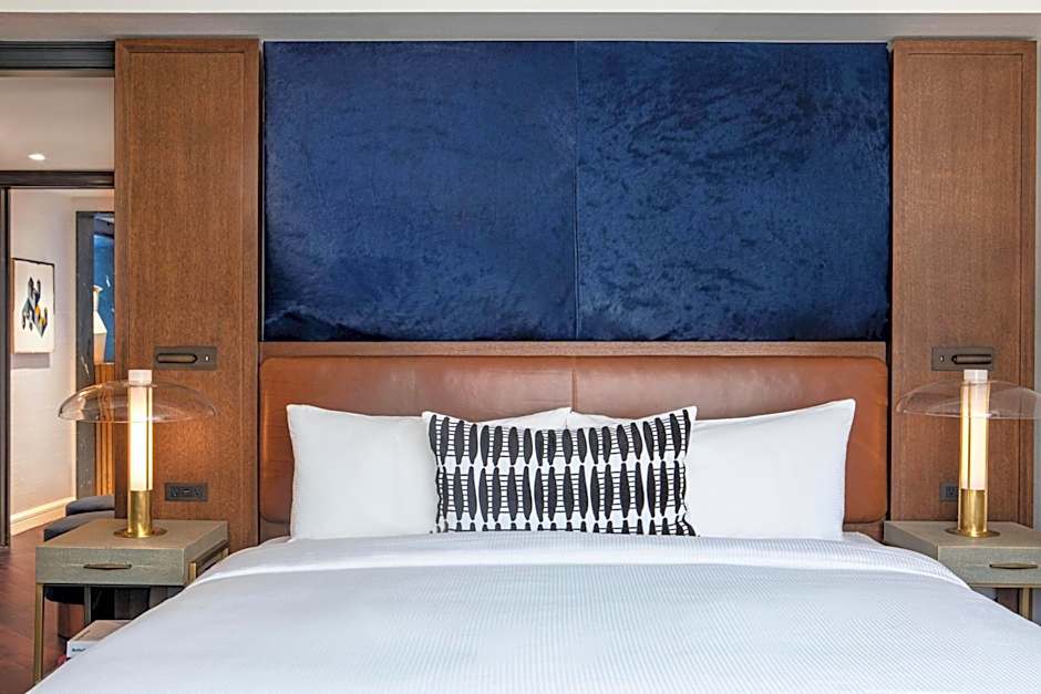 JW Marriott Essex House New York