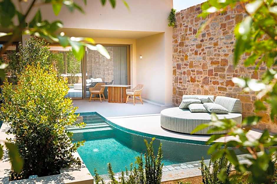 Royal Pearl Island Chios Hotel and Spa