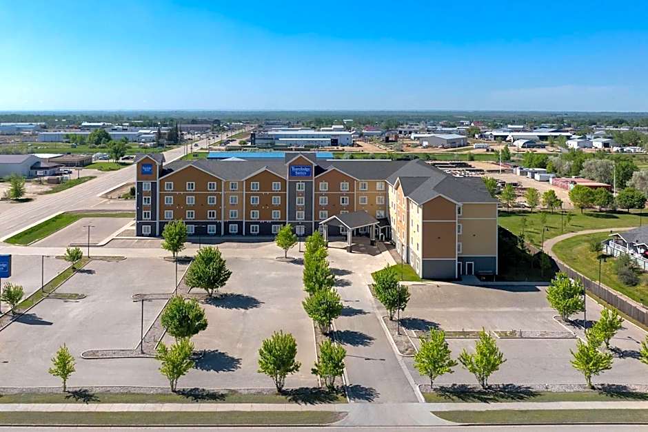 Travelodge Suites by Wyndham Estevan