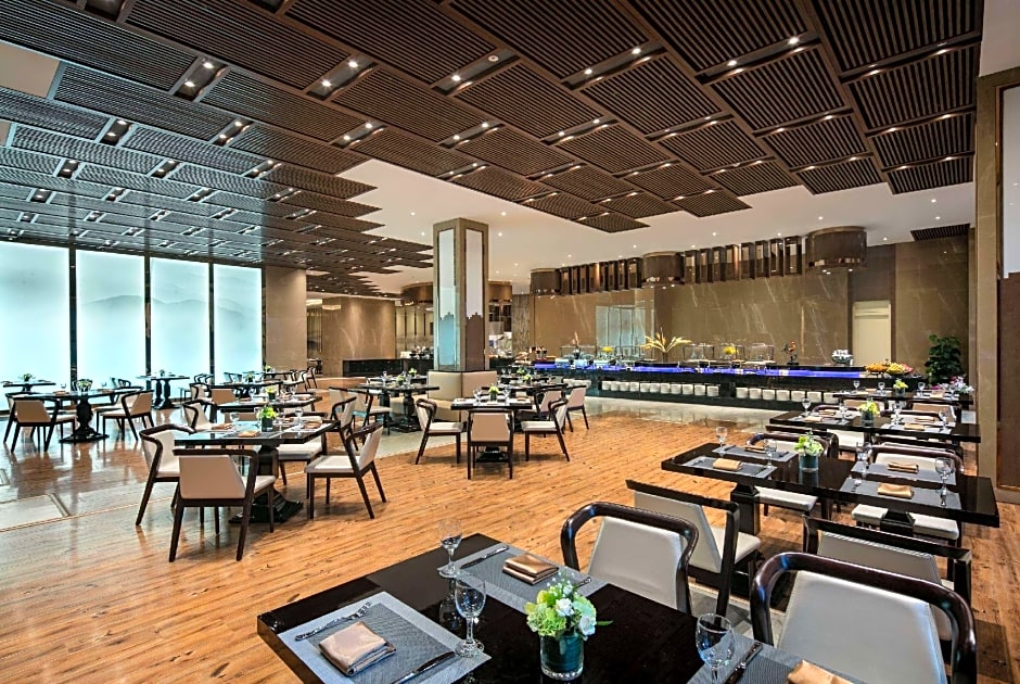 Ramada by Wyndham Wuhan Dongxihu