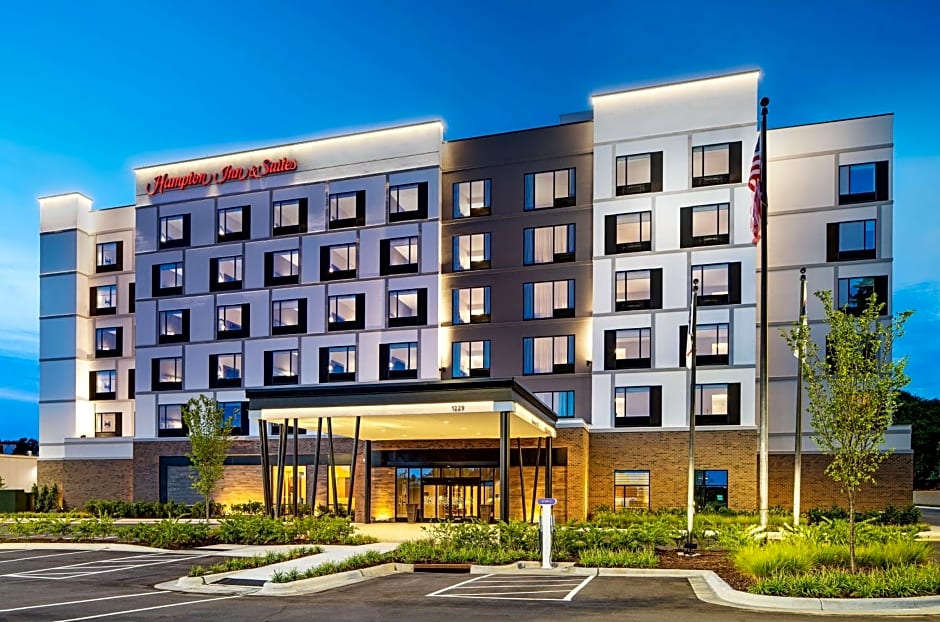 Hampton Inn By Hilton & Suites Raleigh Midtown, NC