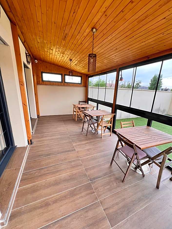 Paris Luxury Guest House - CDG Aéroport