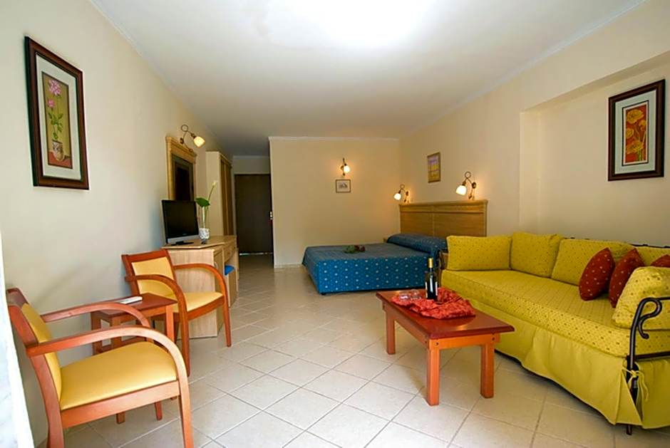 Porfi Beach Hotel