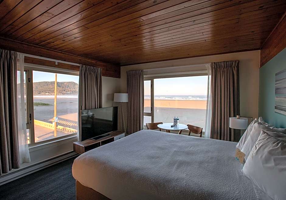 The Ocean Front at Seaside