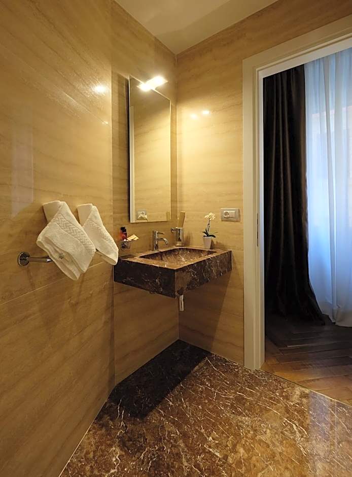 Navona Rooms