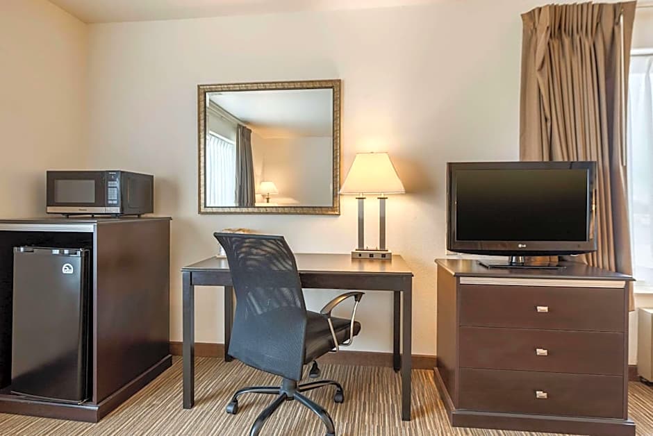 Quality Inn & Suites Limon