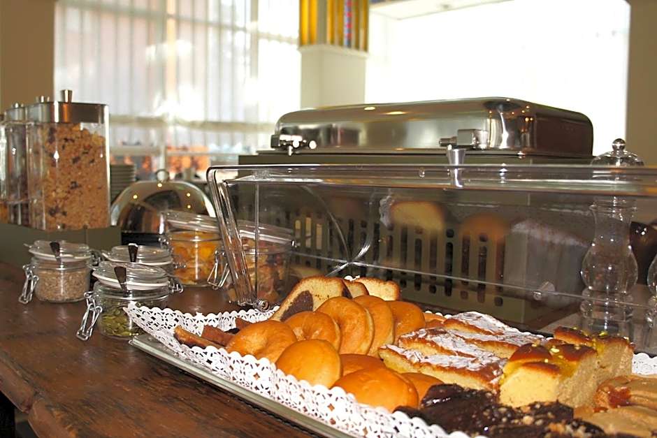 Continental B&B City Hotel