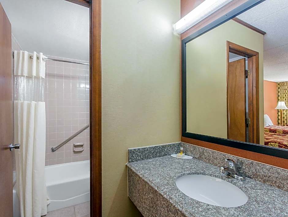 Serenity Inn Sweetwater