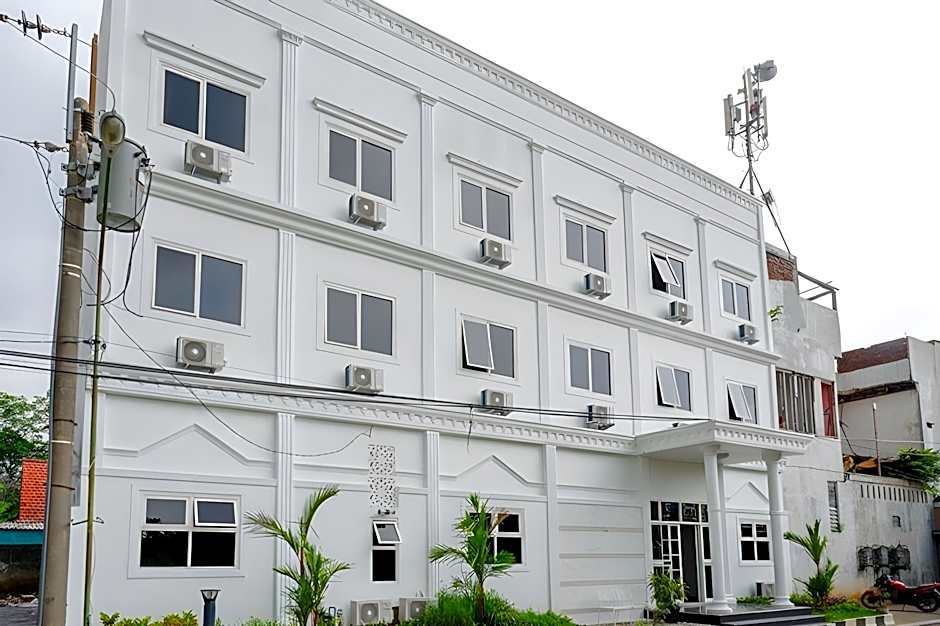 RedDoorz @ City Park Medoho Semarang