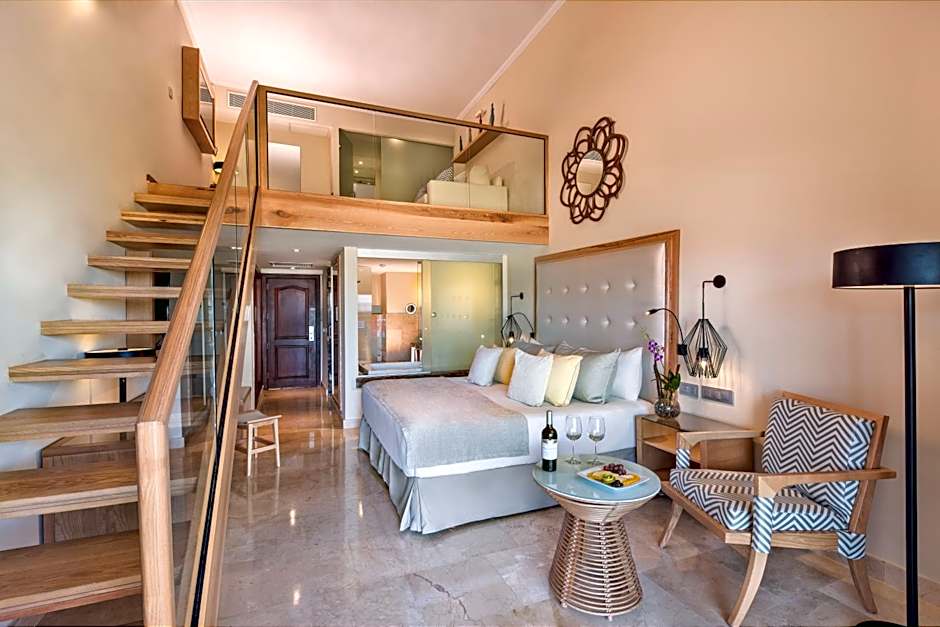 Photo 1 of 4 of Loft Suite